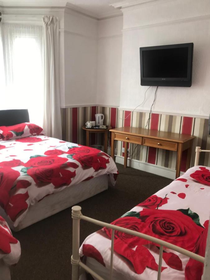 ساوثيند أون سي Bensons Guesthouse المظهر الخارجي الصورة
