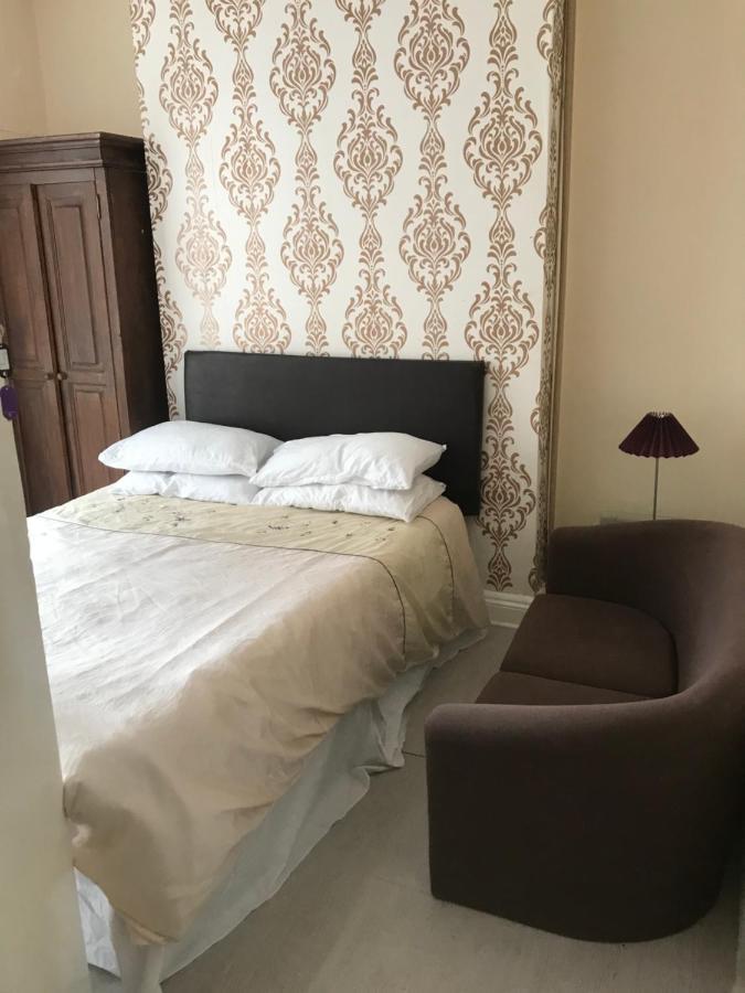 ساوثيند أون سي Bensons Guesthouse المظهر الخارجي الصورة