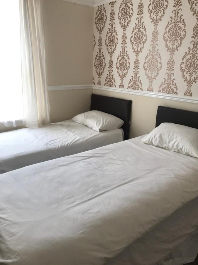 ساوثيند أون سي Bensons Guesthouse المظهر الخارجي الصورة